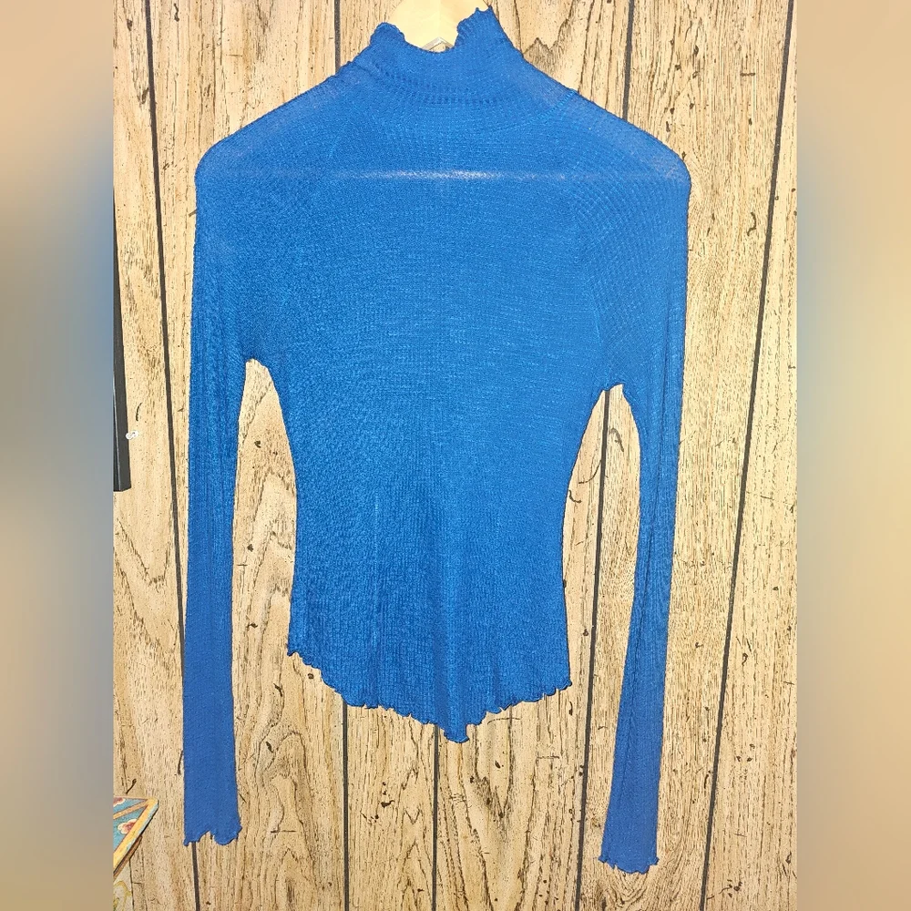 NWOT FREE PEOPLE Blue Skyline Scalloped Hem Mock Neck Thermal - XS